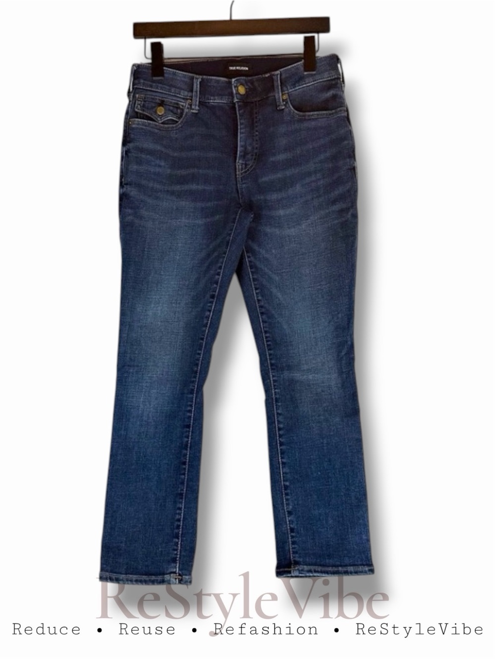 TRUE RELIGION Women's Size 30 Denim Jeans Jennie Curvy Fit Style Crop Stretch